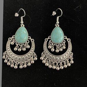 3/$17 Ethnic Inspired Chunky Silver Tone Faux Turquoise Dangle Pierced E…